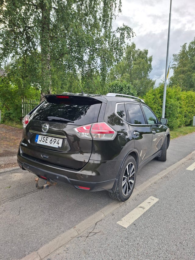 Nissan X-Trail 2015
