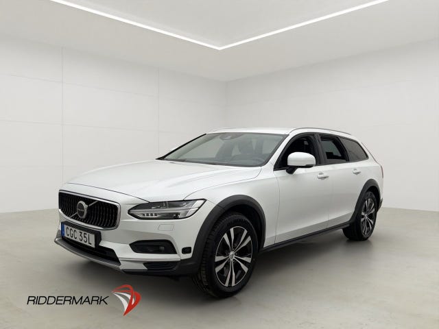 Volvo V90 Cross Country 2021