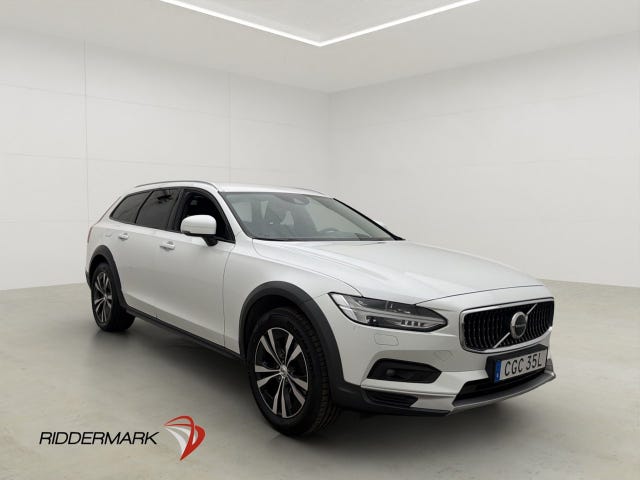 Volvo V90 Cross Country 2021