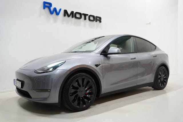 Tesla Model Y 2023