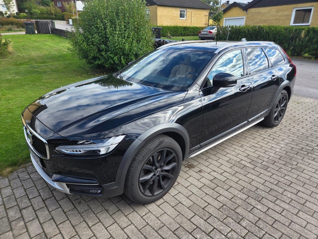 Volvo V90 Cross Country 2020
