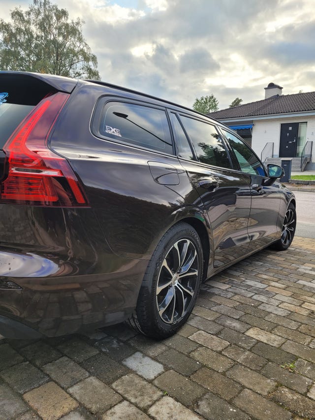 Volvo V60 2019 – bild 3