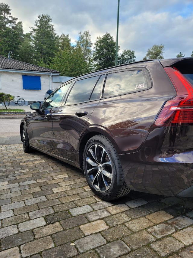 Volvo V60 2019 – bild 4