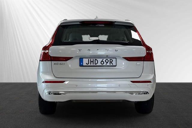 Volvo XC60 2024 – bild 2