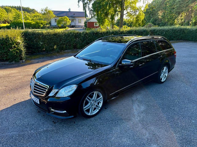 Mercedes-Benz E220 2013