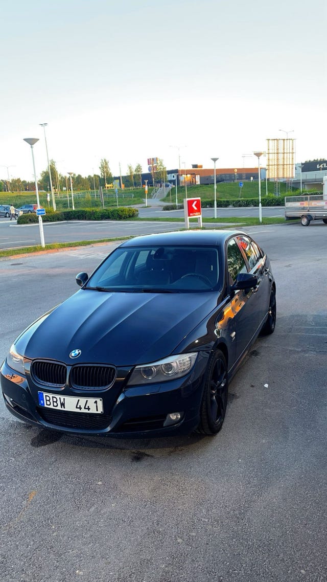 BMW 320d 2011