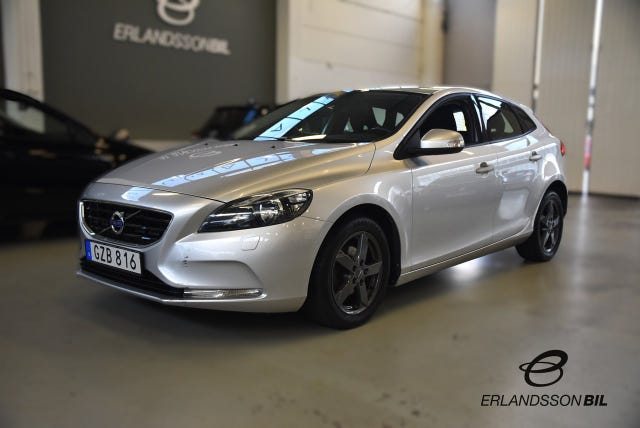 Volvo V40 2015