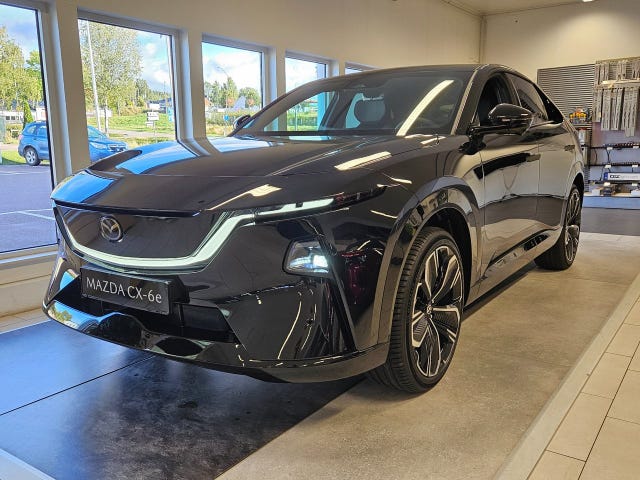Mazda CX-6e 2026