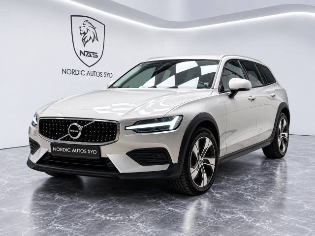 Volvo V60 Cross Country 2022