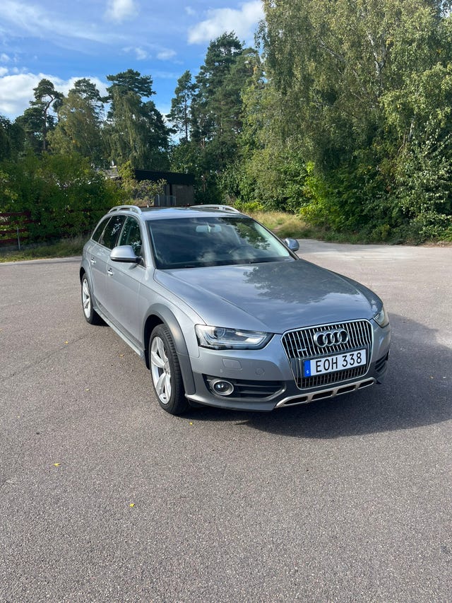 Audi A4 allroad 2015