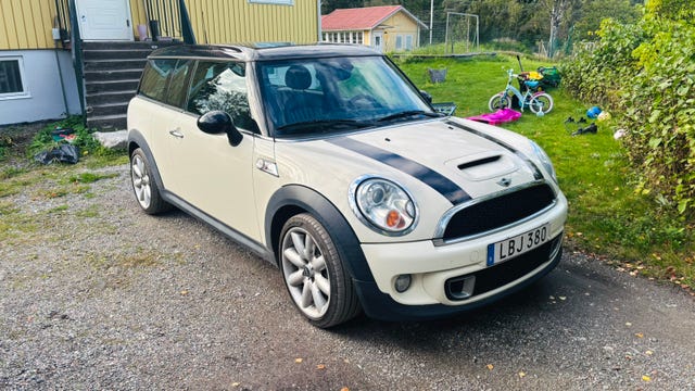 MINI Cooper S 2011