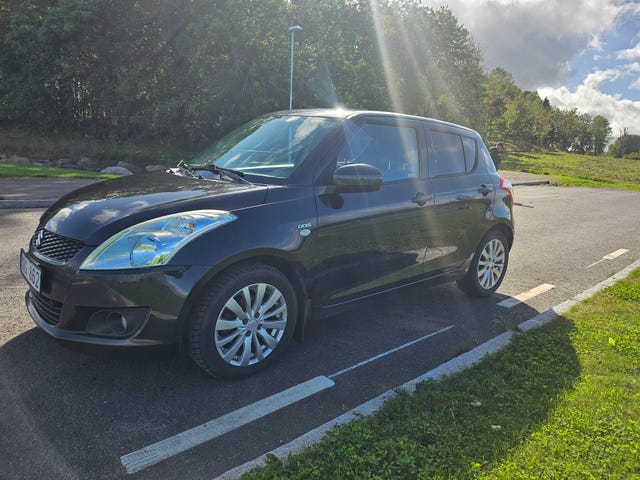 Suzuki Swift 2012