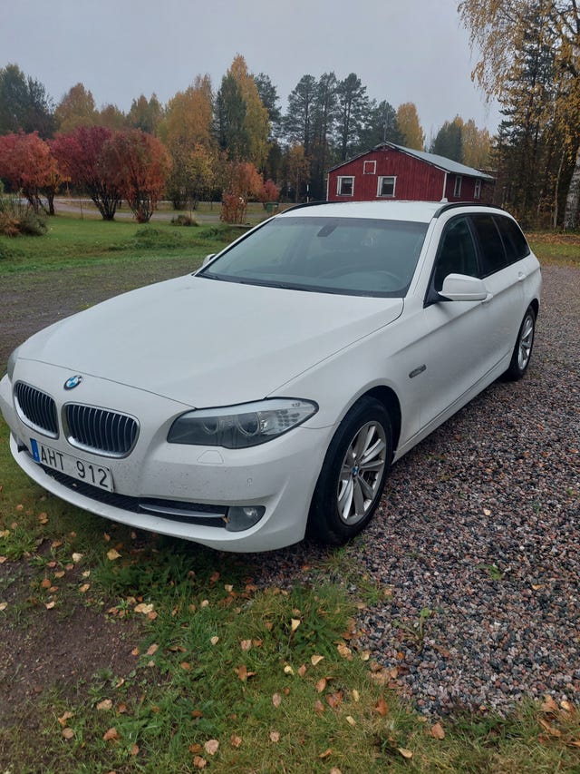BMW 520d 2011