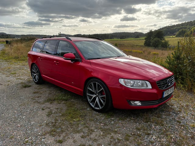 Volvo V70 2015