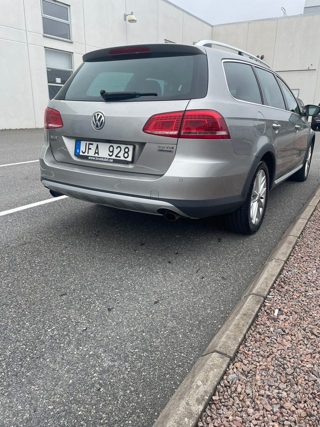 Volkswagen Passat Alltrack 2014 – bild 2