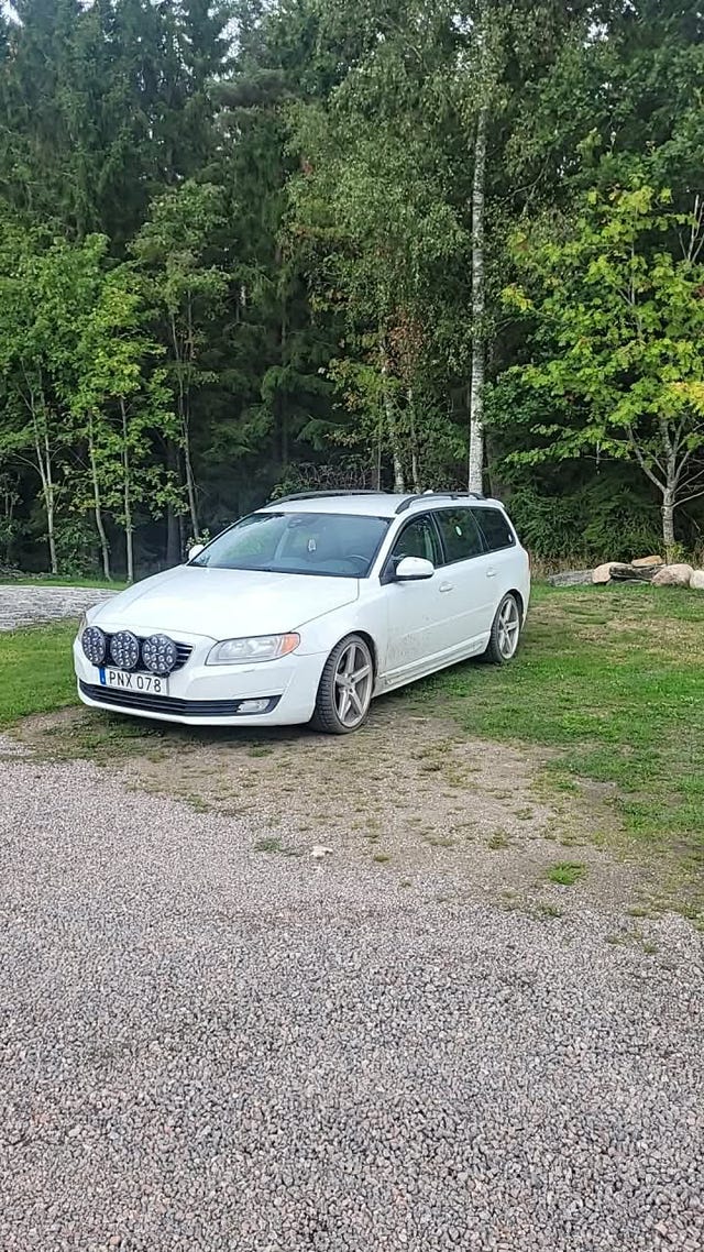 Volvo V70 2014