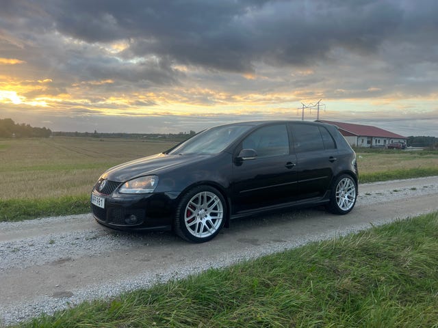 Volkswagen Golf V 2005