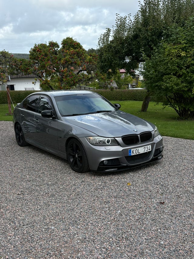 BMW 320d 2010