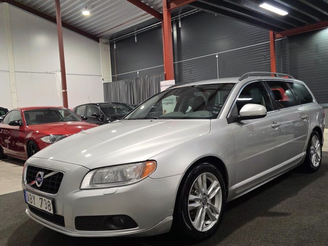 Volvo V70 2013