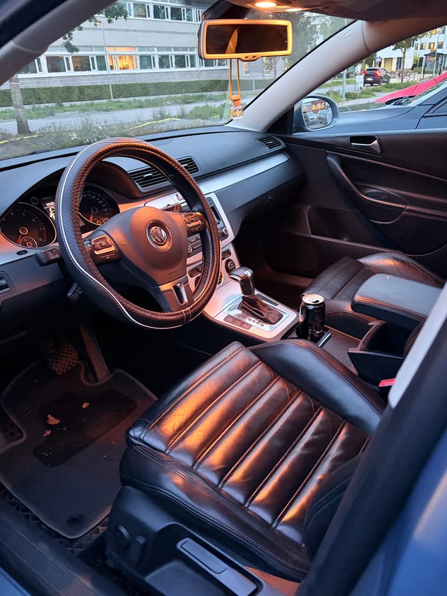 Volkswagen Passat 2010