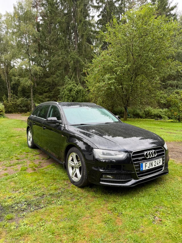 Audi A4 2014