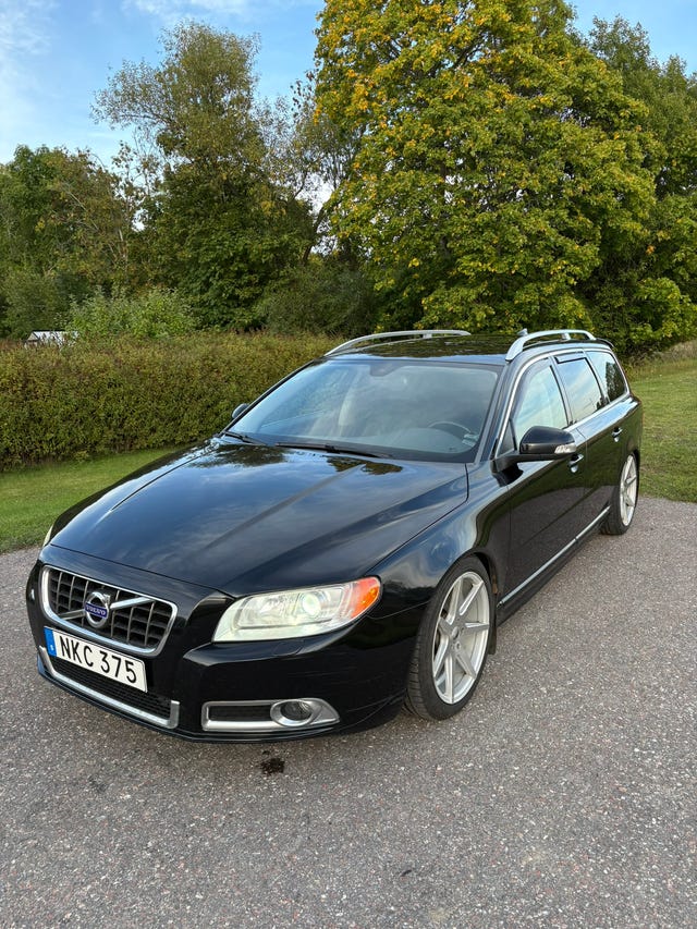 Volvo V70 2010