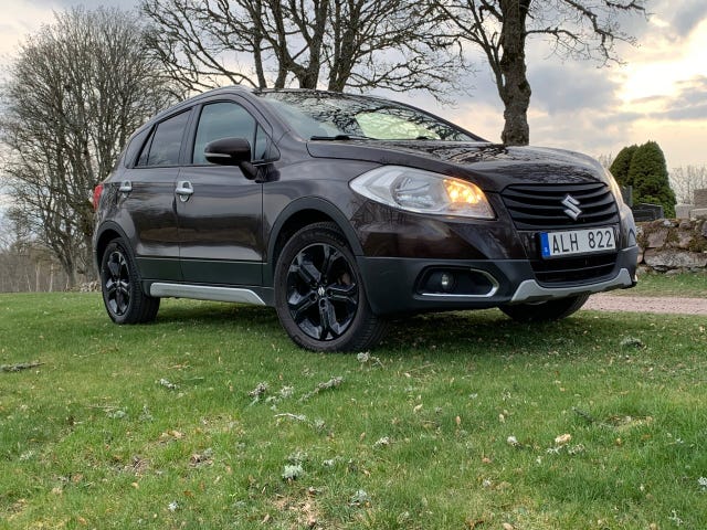 Suzuki S-Cross 2013