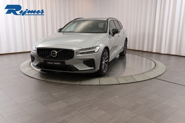 Volvo V60 2025