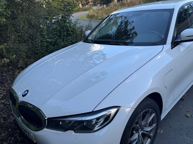 BMW 330e 2021