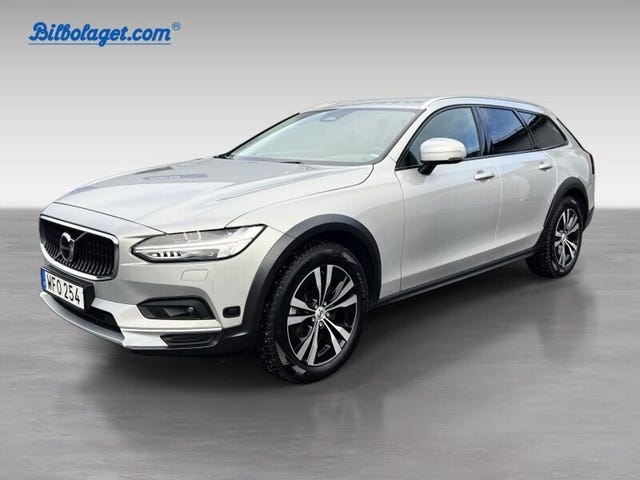 Volvo V90 Cross Country 2024