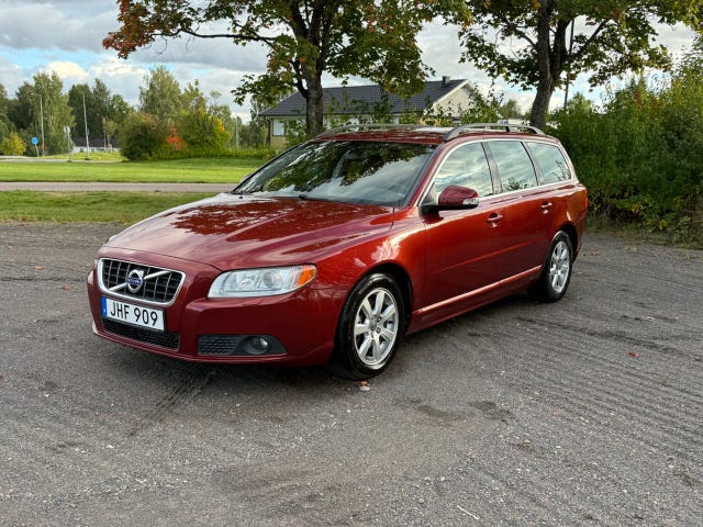 Volvo V70 2011