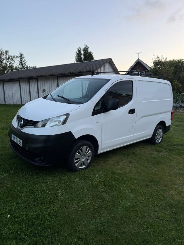 Nissan NV200 2016