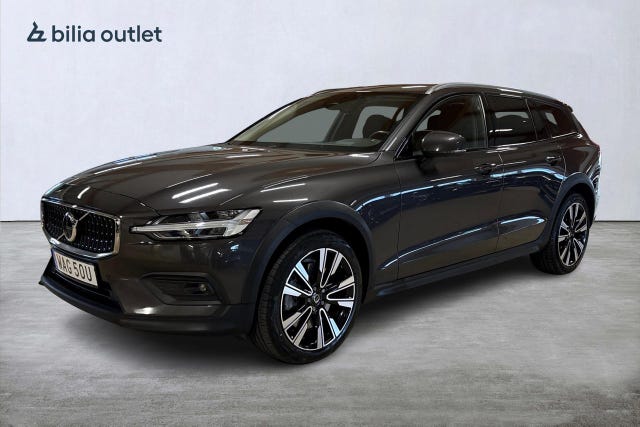 Volvo V60 Cross Country 2023