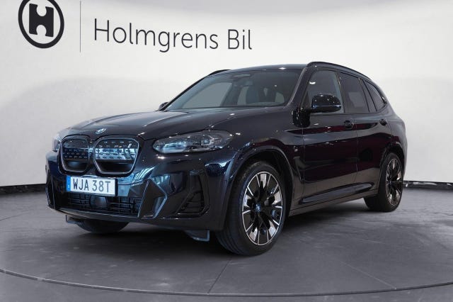 BMW iX3 2023