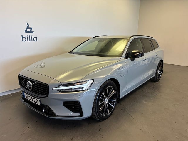 Volvo V60 2025