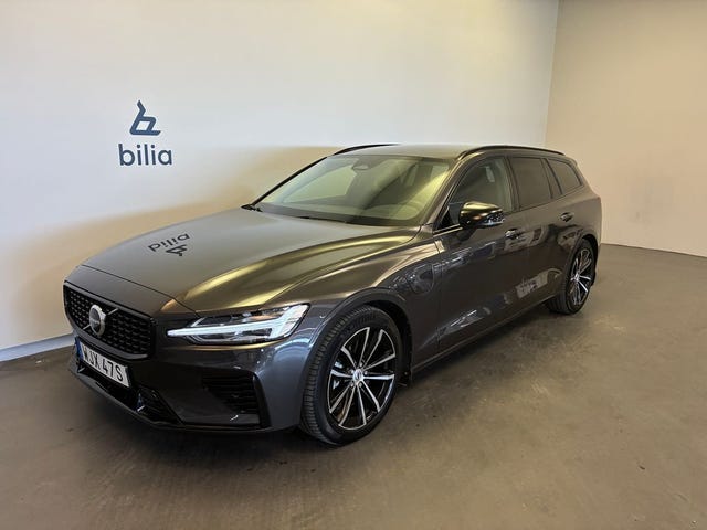 Volvo V60 2025