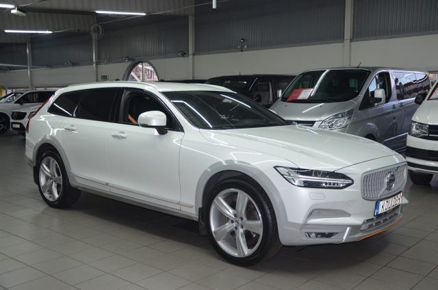Volvo V90 Cross Country 2019