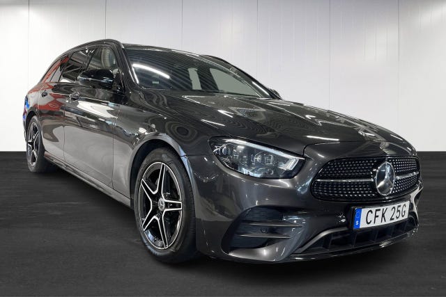 Mercedes-Benz E220 2021
