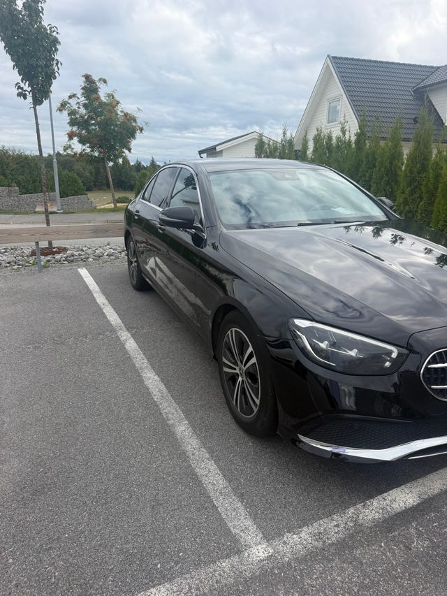 Mercedes-Benz E220 d 2023