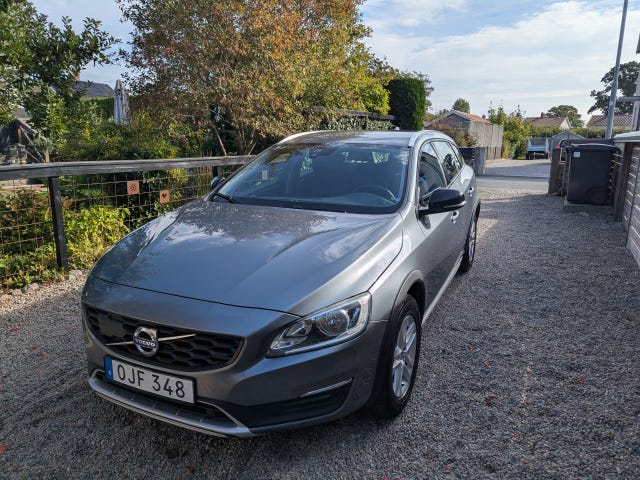 Volvo V60 Cross Country 2017