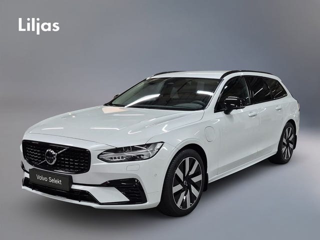 Volvo V90 2025