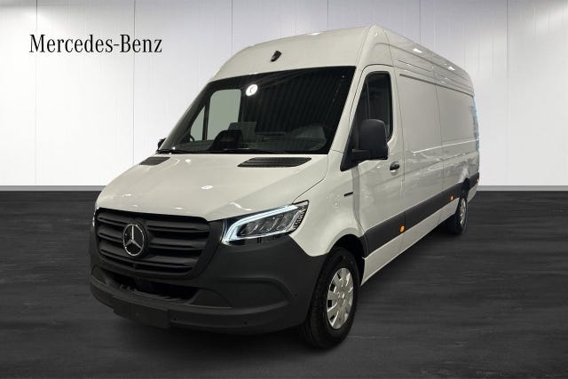 Mercedes-Benz Sprinter 208 2025