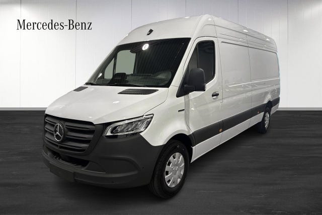 Mercedes-Benz Sprinter 208 2025