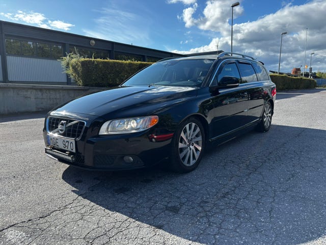 Volvo V70 2012
