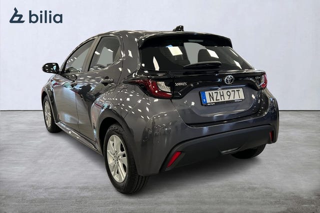 Toyota Yaris 2025 – bild 2