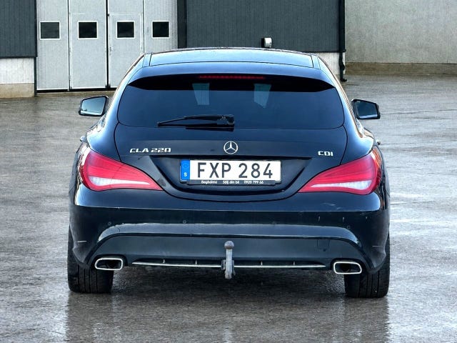 Mercedes-Benz CLA220 — bild 7 av 12