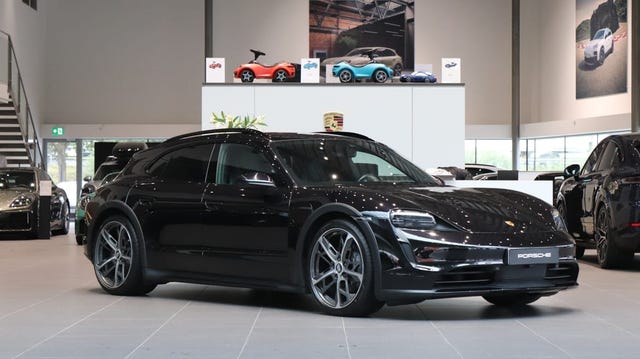 Porsche Taycan 4 2022