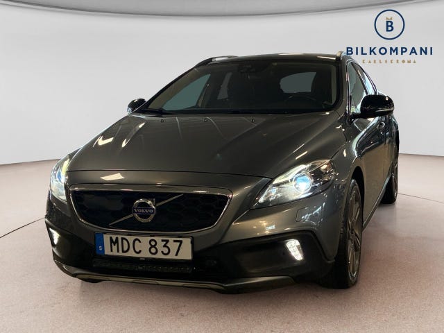 Volvo V40 Cross Country 2016
