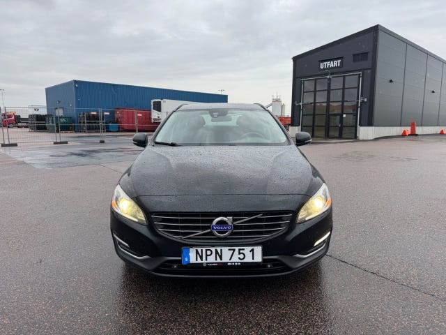 Volvo V60 2015 – bild 2