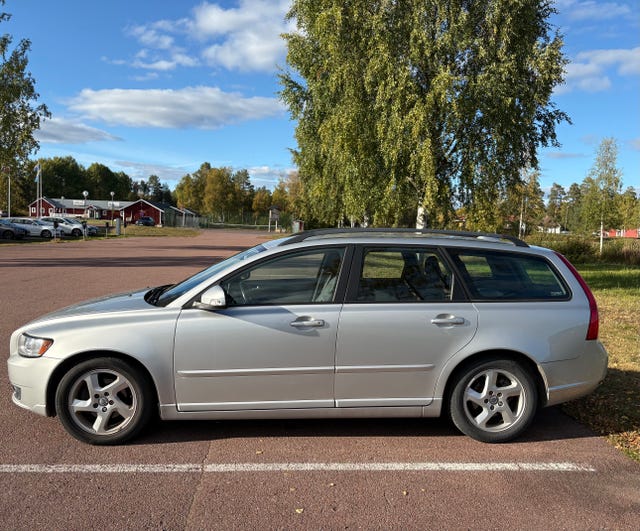 Volvo V50 2011 – bild 2